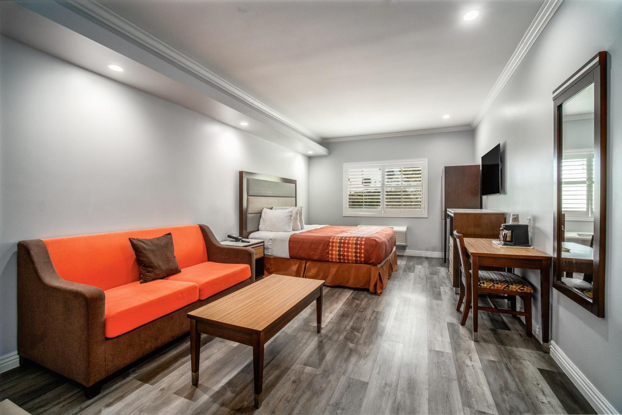 Rodeway Inn & Suites Pasadena Buitenkant foto
