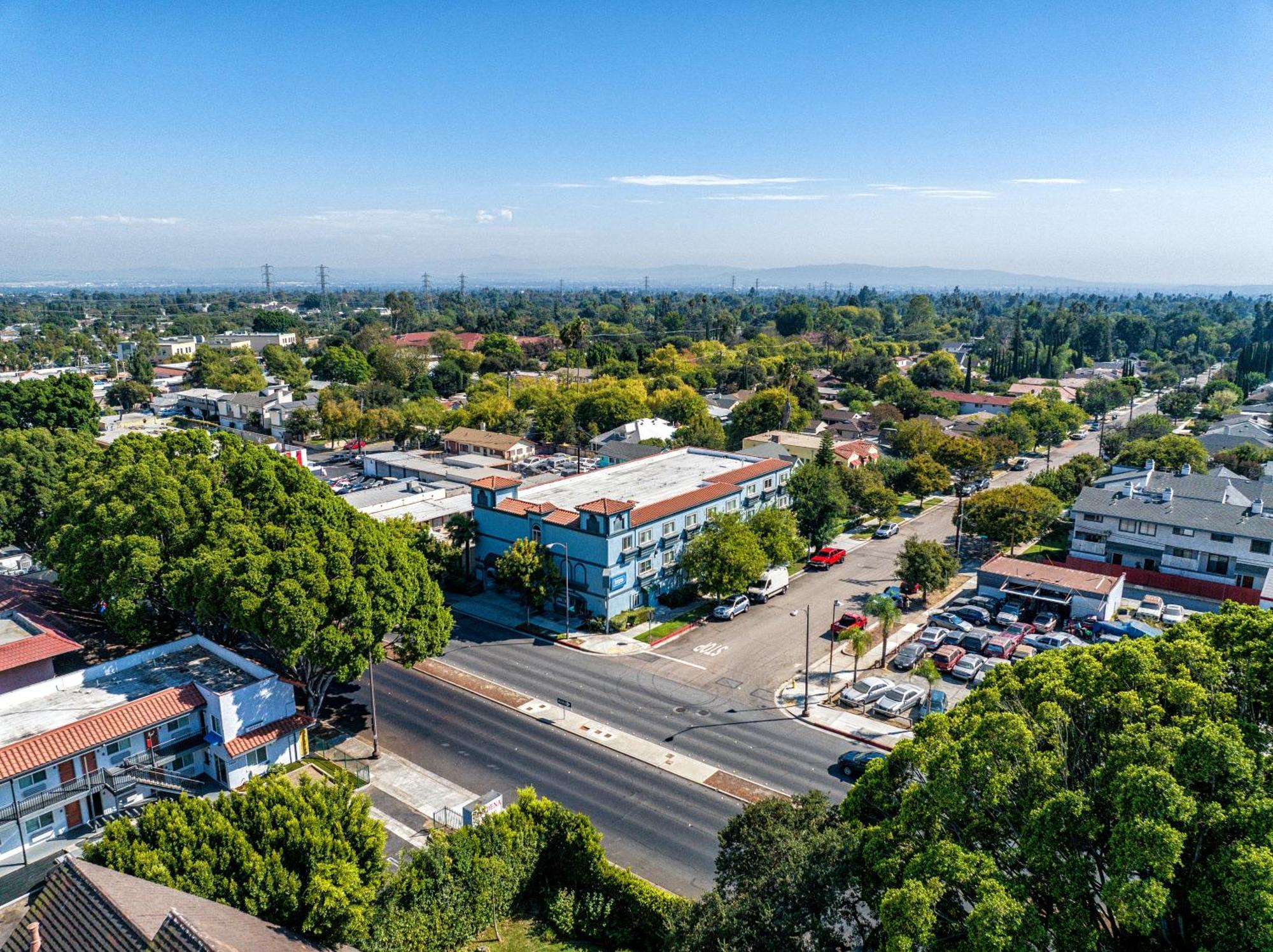 Rodeway Inn & Suites Pasadena Buitenkant foto