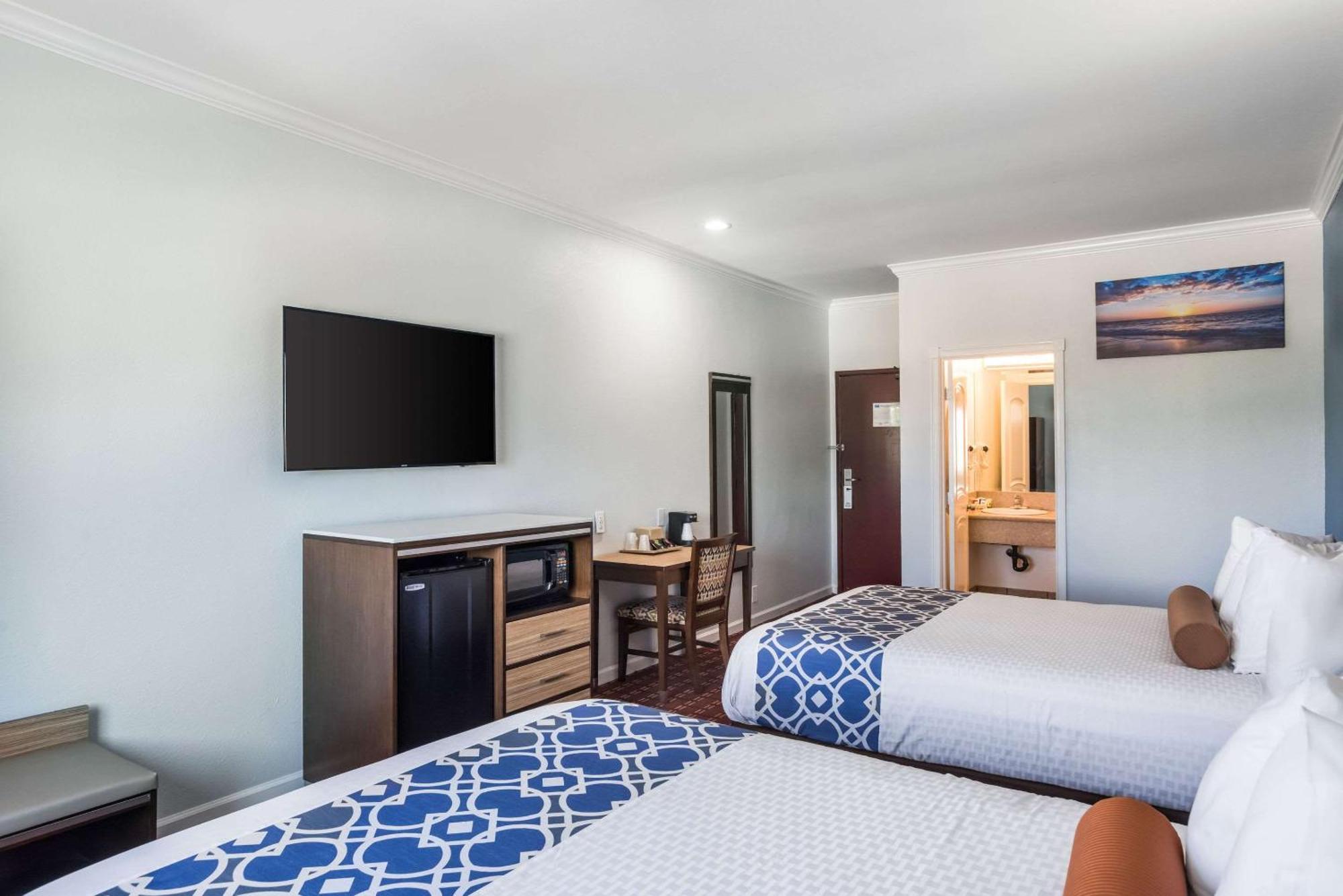 Rodeway Inn & Suites Pasadena Buitenkant foto